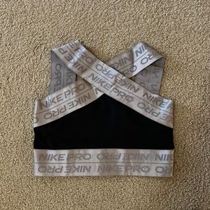 Nike sports pro bra